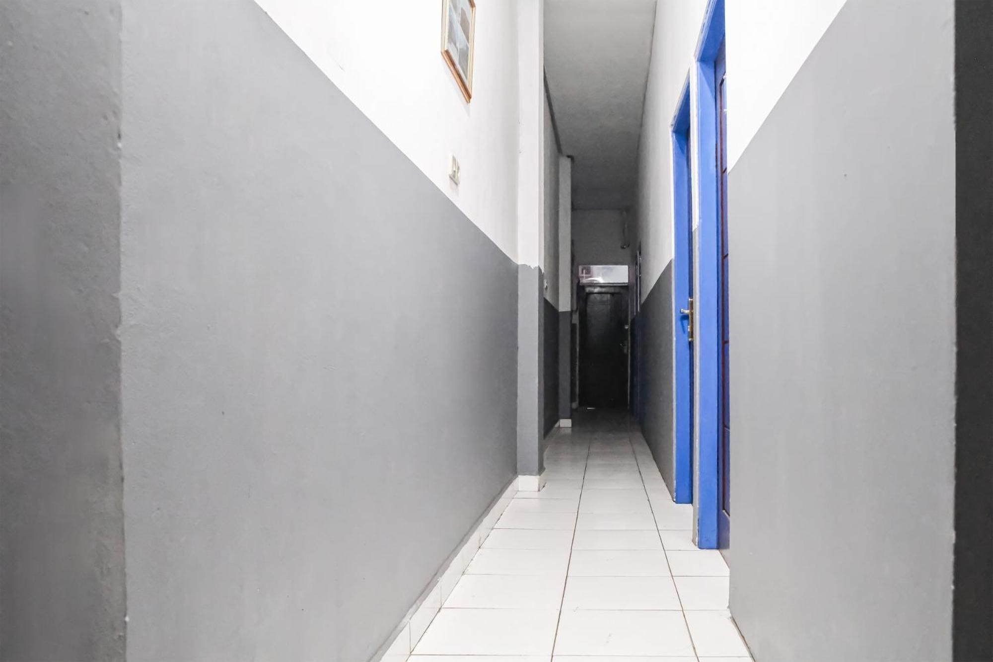 Oyo 93117 Penginapan Tiga Dara Jayapura Dış mekan fotoğraf