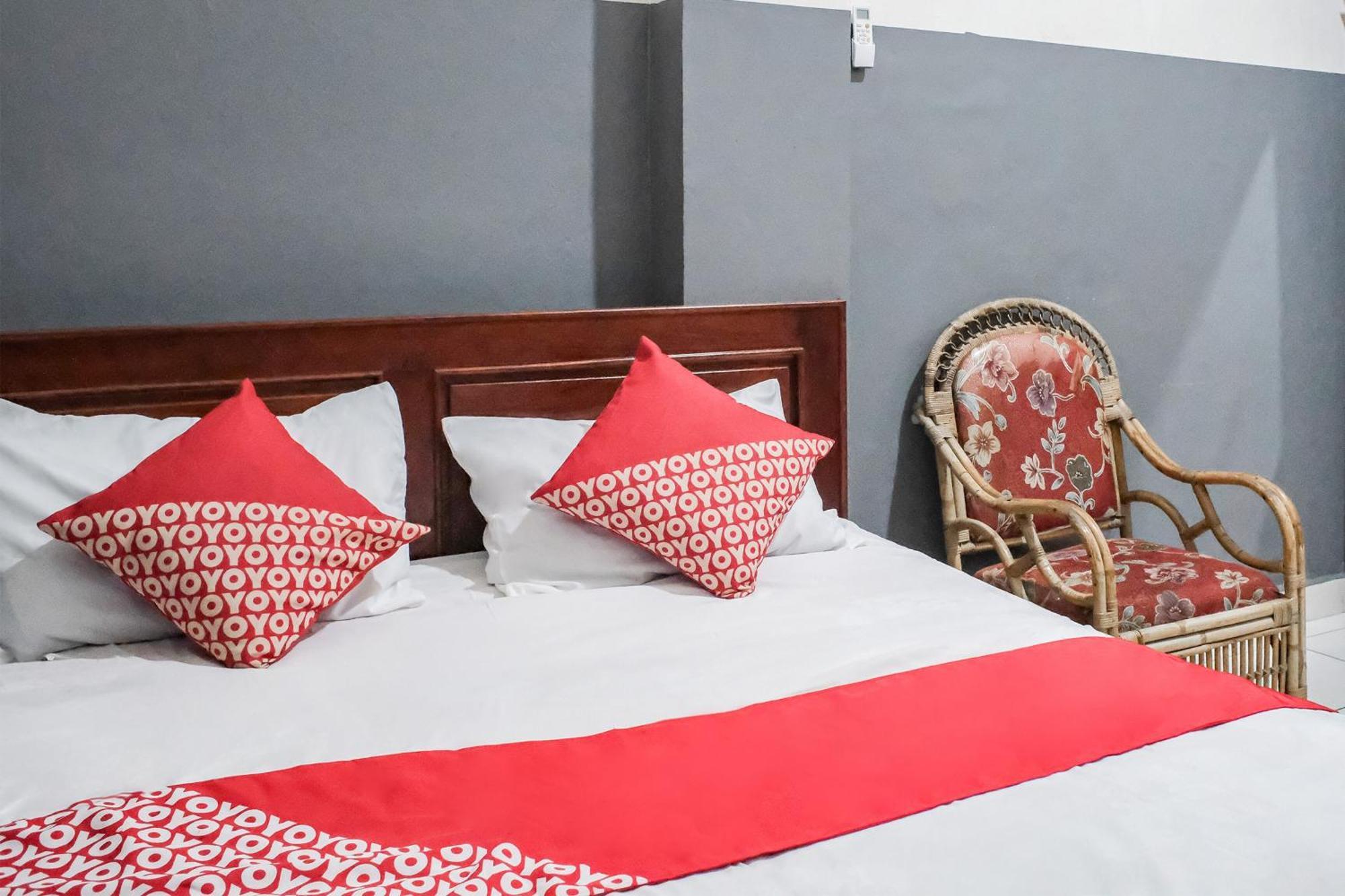 Oyo 93117 Penginapan Tiga Dara Jayapura Dış mekan fotoğraf